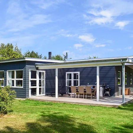 3 Bedroom Nice In Tranekaer Holiday home