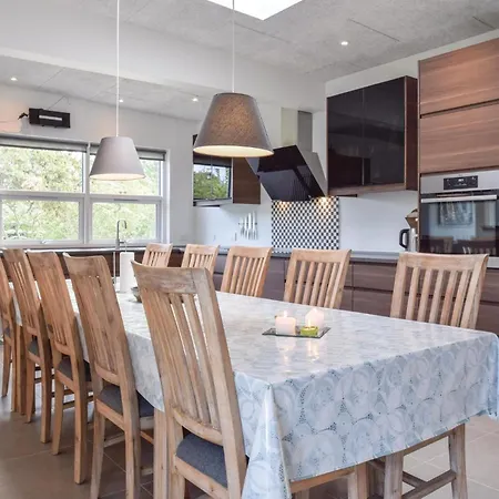 3 Bedroom Nice In Tranekaer Lohals